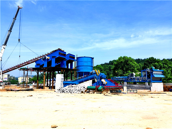 隆中洗沙機(jī)<a href=http://www.goangel.cn/tags/xishahuishouji target=_blank class=infotextkey><a href=//tags/xishahuishouji target=_blank class=infotextkey>細(xì)沙回收機(jī)</a></a>33.jpg
